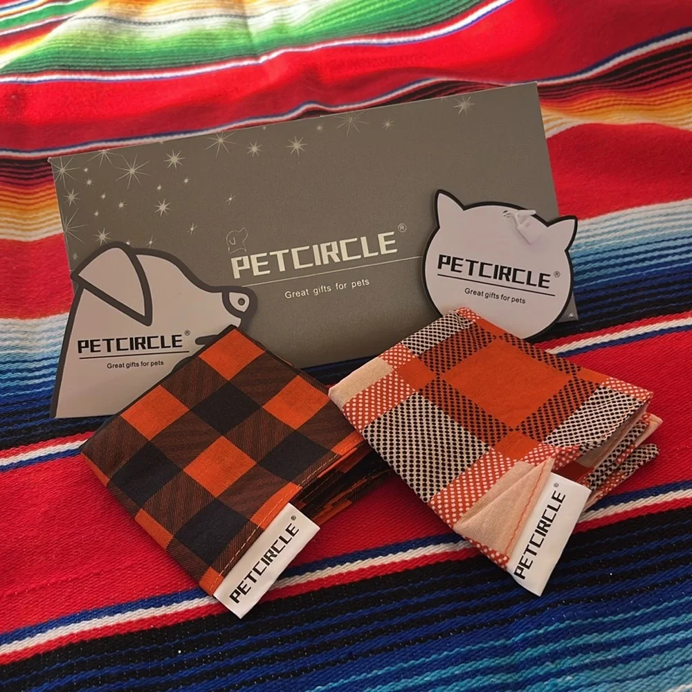 PETCIRCLE BANDANA SET OF 2 - Size Medium - NWT - Dogs or Cats